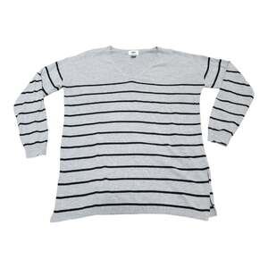 Old Navy Women's Lightweight Sweater M